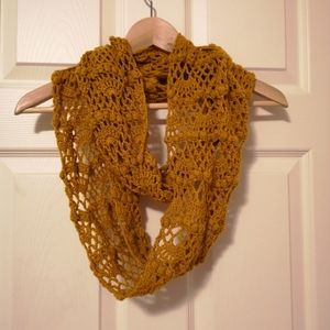 New Handmade Crochet Scarf